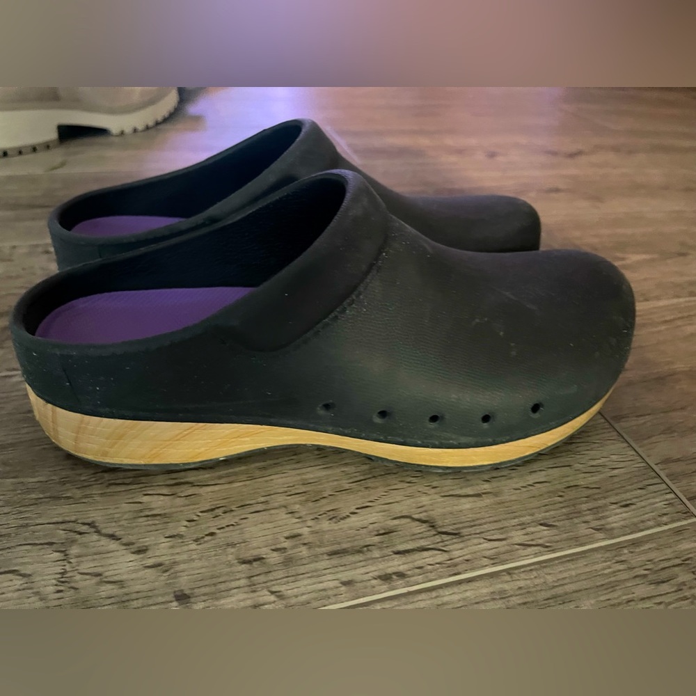 Dansko rubber black shoes, US 8.5-9